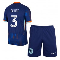 Camisa de Futebol Holanda Matthijs de Ligt #3 Equipamento Secundário Infantil Europeu 2024 Manga Curta (+ Calças curtas)